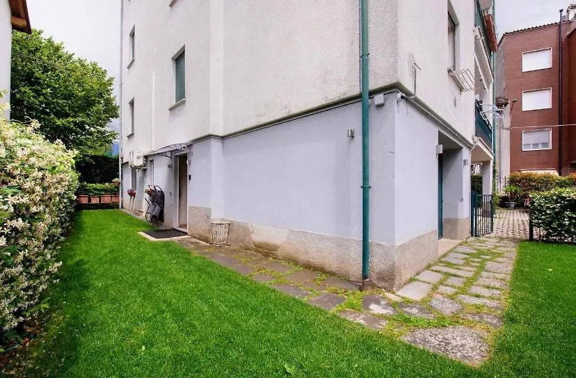 Aloha Lake Apartments Mandello del Lario Holiday home